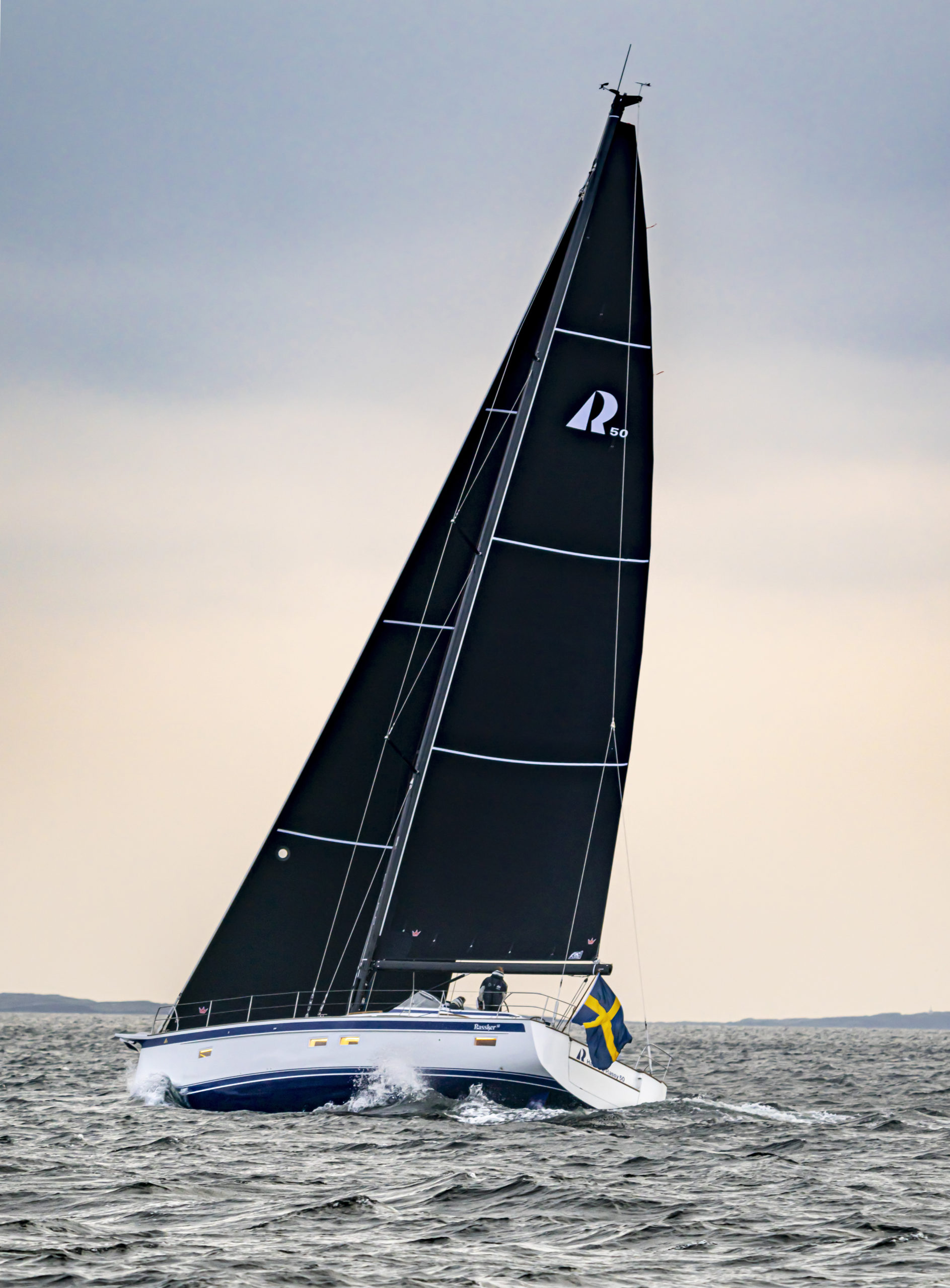 carbon yacht mast for sale