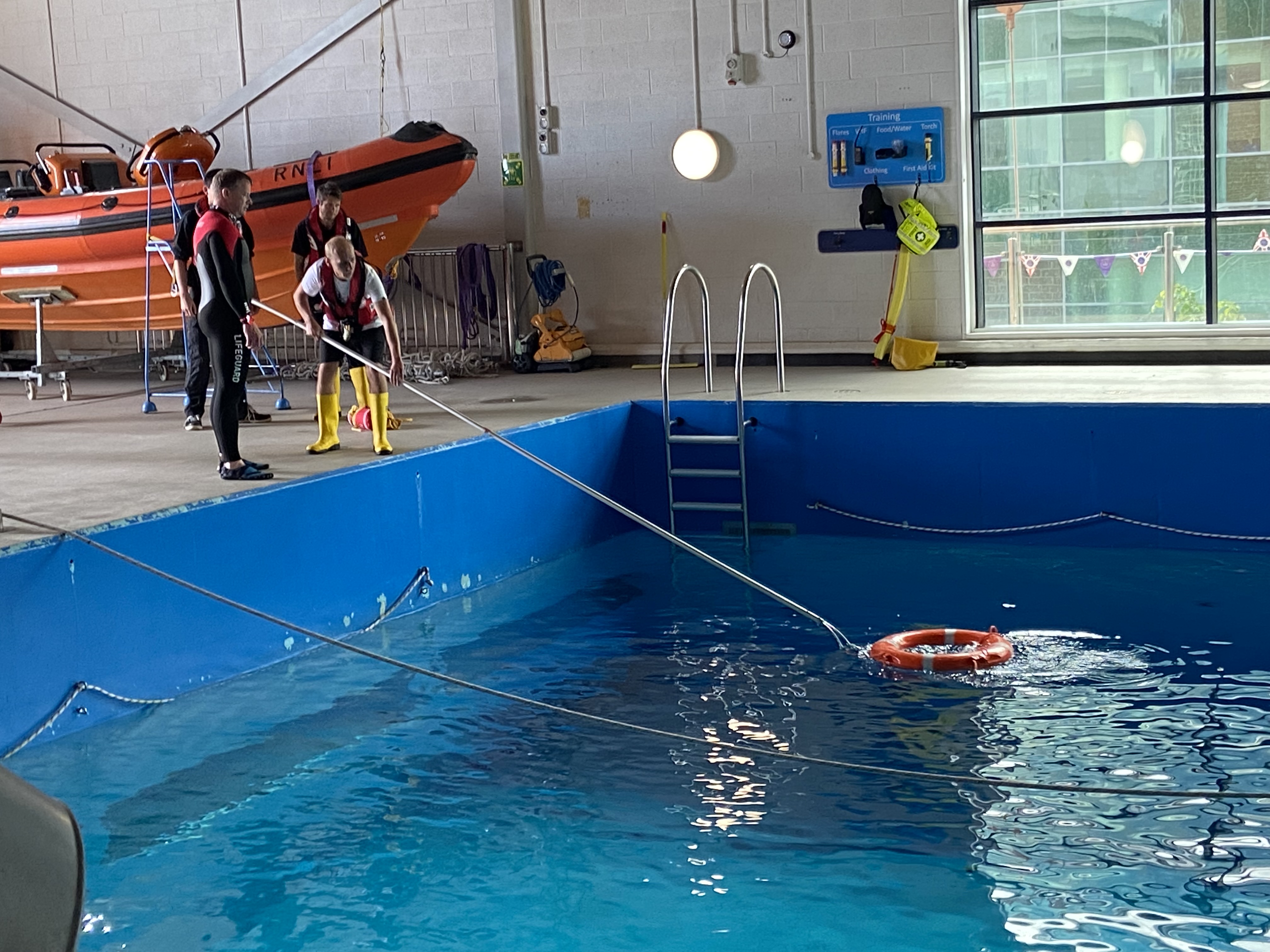 Marina teams at MDL Marinas receive bespoke RNLI water safety training ...